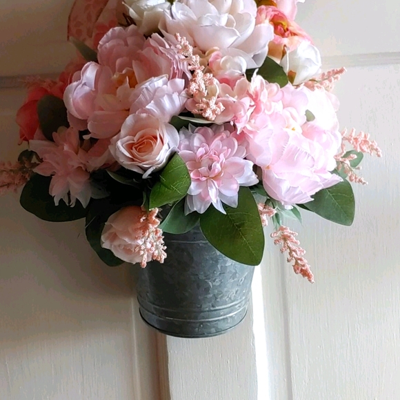 Handmade Peony/Rose Door Wreath💐 - Picture 3 of 8